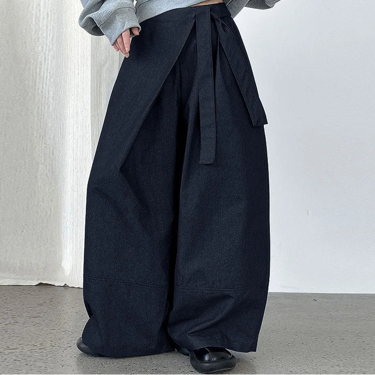 Lace-Up Wide Leg Joggers