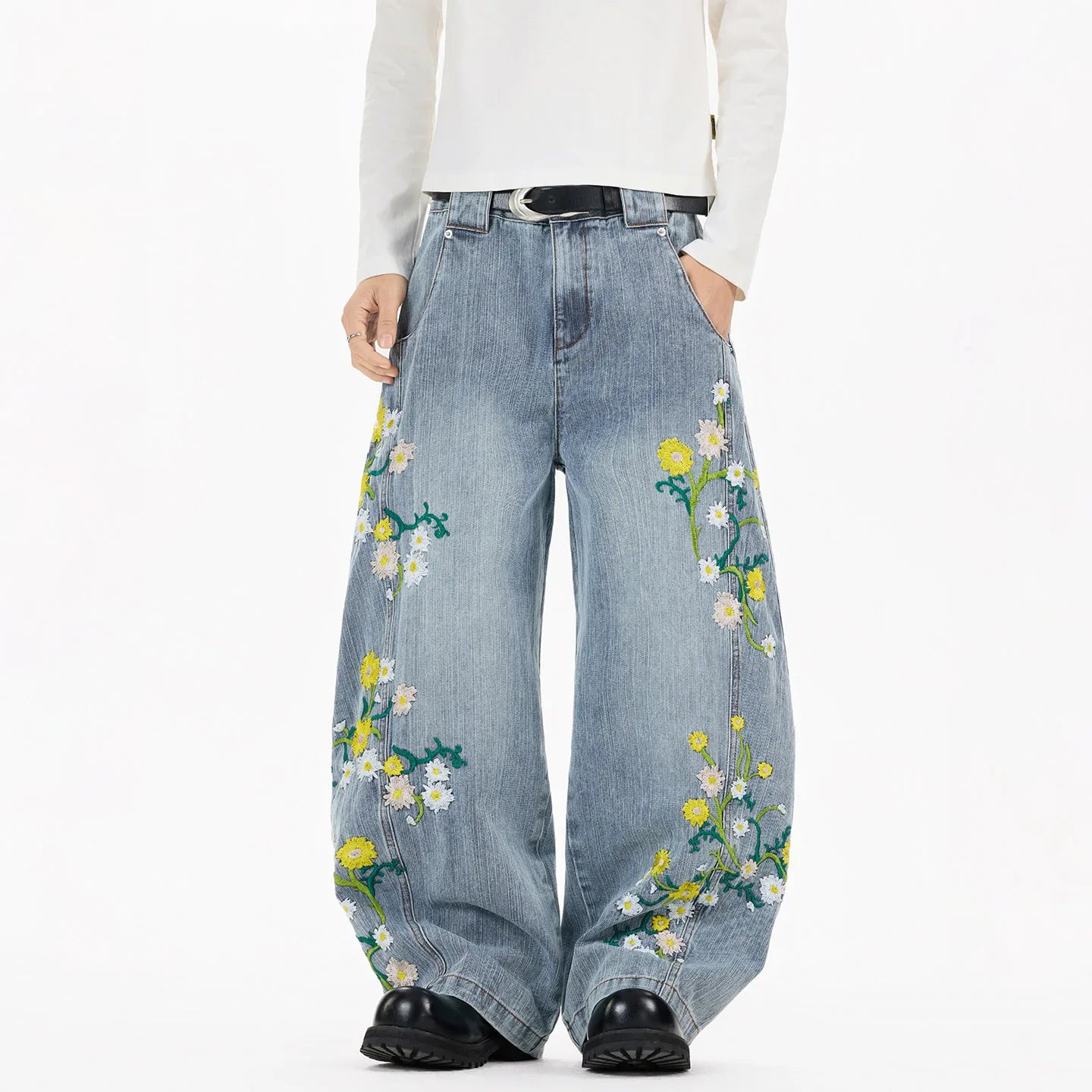 Floral Embroidery Wide Leg Jeans