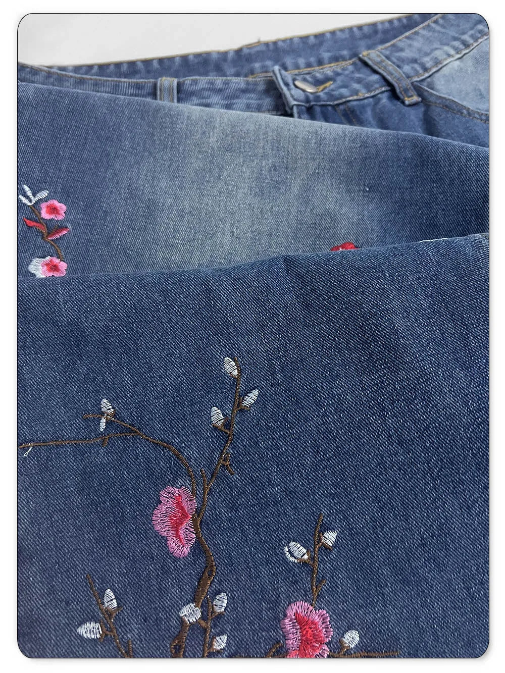 Plum Blossom Embroidered Jeans
