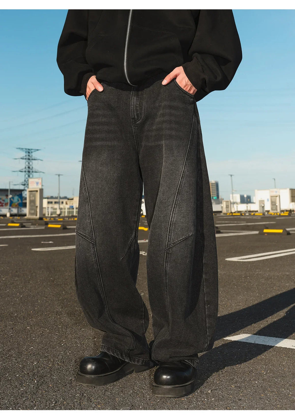 Distressed Curved Straight Jeans