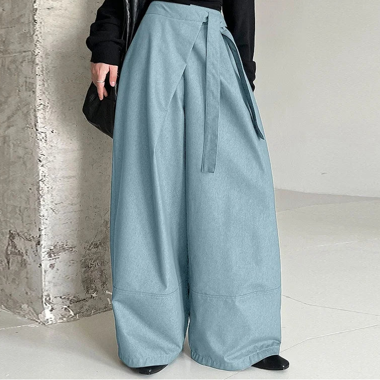 Lace-Up Wide Leg Joggers