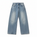 Distressed Curved Straight Jeans